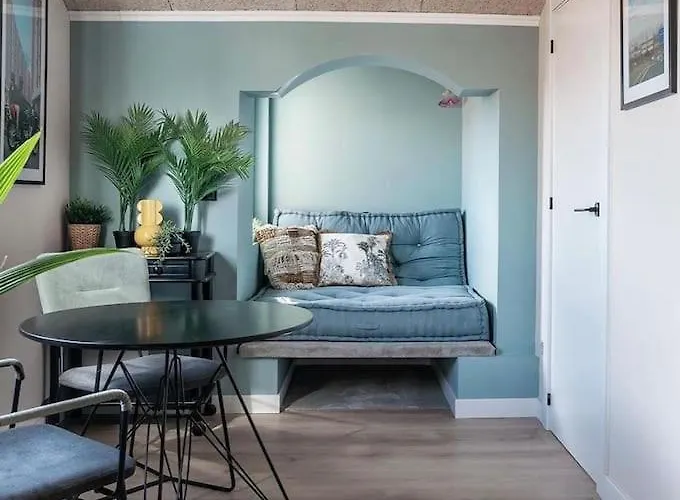 Atiquin Boutique En Pleno Centro